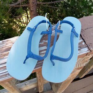 Everlane flip flops thongs with all around strap sz 6 NEW